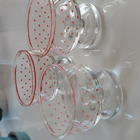 Other - Cup vintage heart in glass